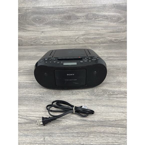 SONY Boombox CFD-S50 Portable CD Radio Cassette TESTED WORKING - Picture 1 of 7